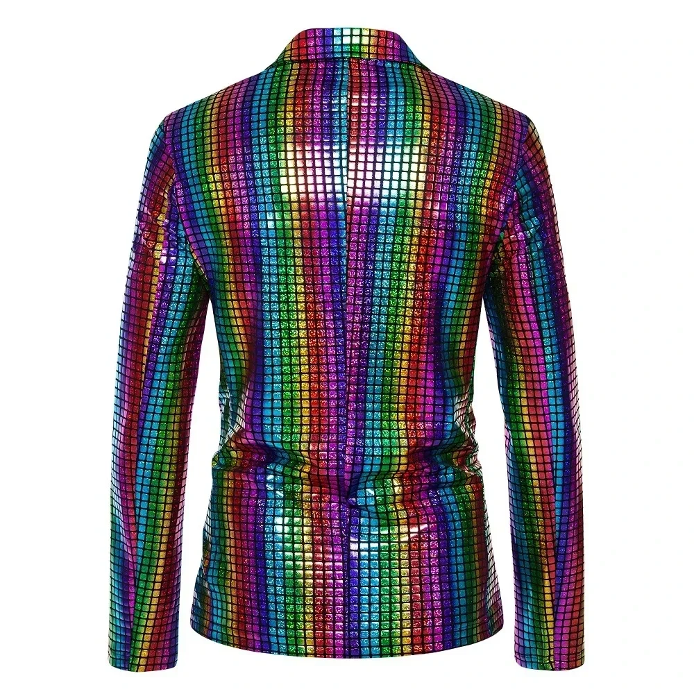 Rainbow striped men's two-piece suitwith a unique and eye-catching style,perfect for fashion shows anda must-have for trendy men