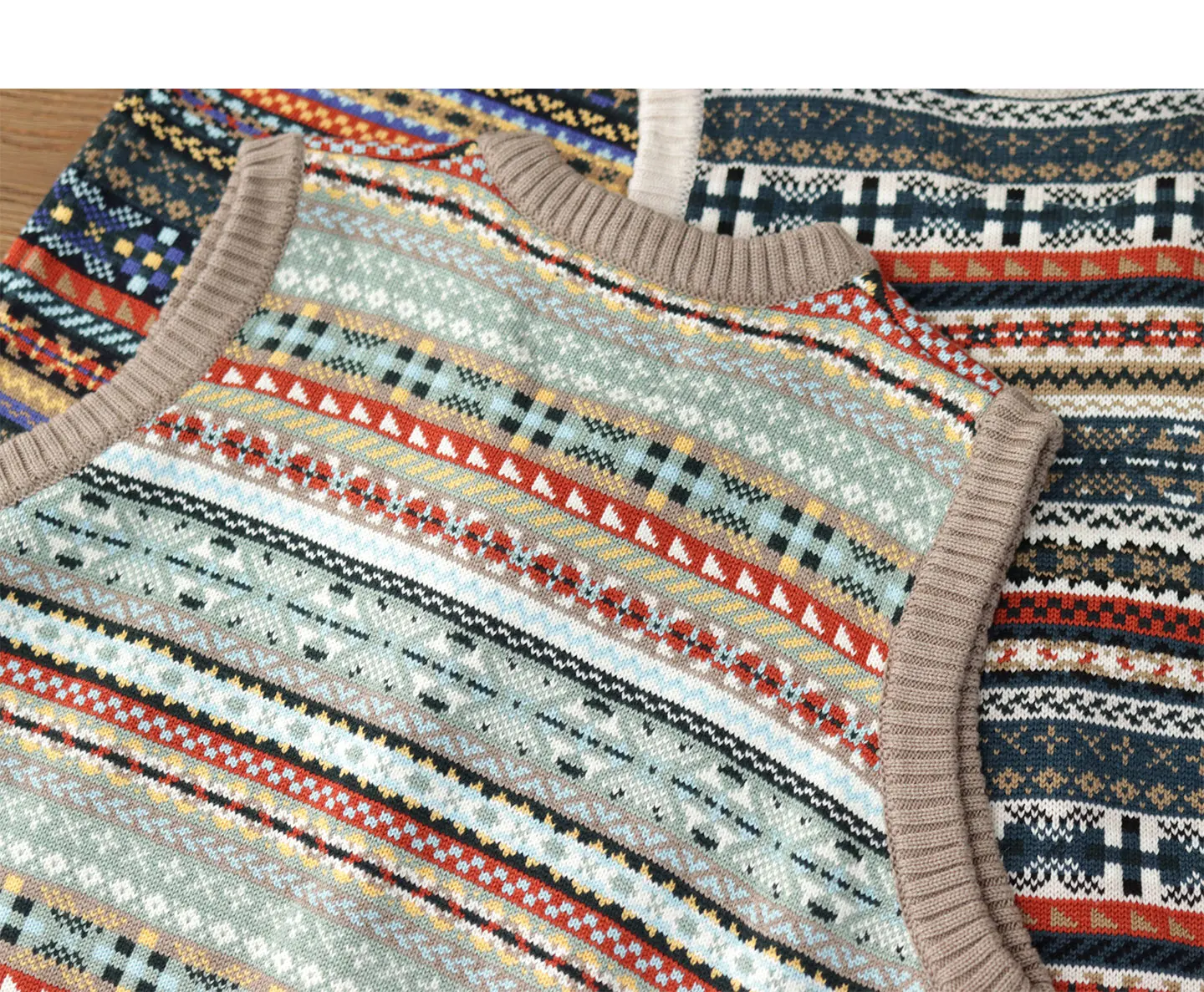 Retro sweater v-neck stacked wool vest autumn and winter sleeveless sweater knitted vest vest for men