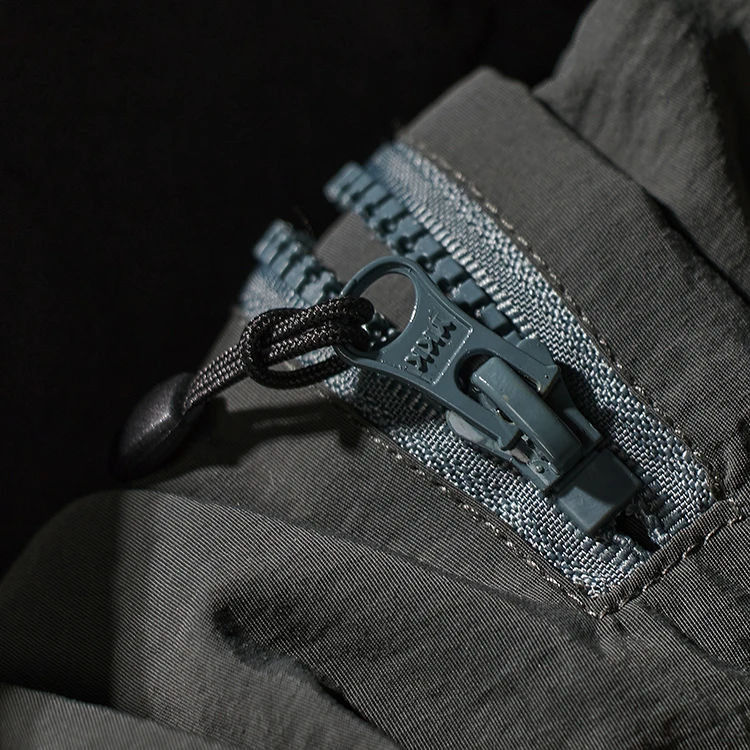 Summer loose-fitting cargo shorts men's fashion brand INS casual pants multi-pocket quick-dry outline outdoor pants