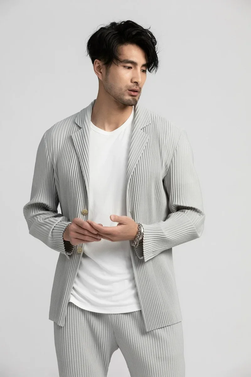 Men's Miyake Pleated Style Blazer Jacket Japanese Casual Stretch Slim Fit Business Office Fashion Luxury Wrinkle Resistant Coat