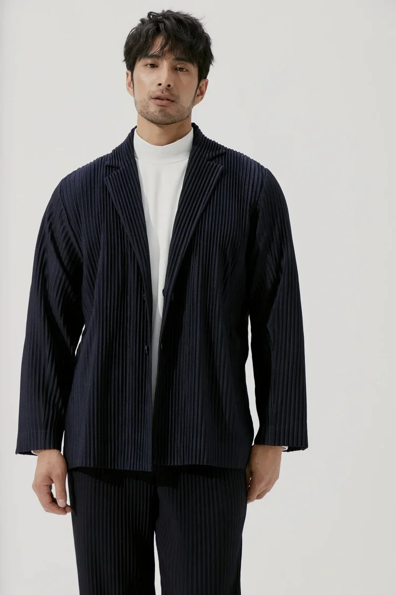 Men's Miyake Pleated Style Blazer Jacket Japanese Casual Stretch Slim Fit Business Office Fashion Luxury Wrinkle Resistant Coat
