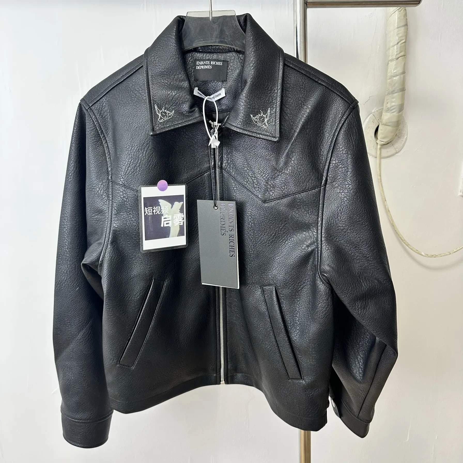 ER/D 25ss custom-dyed lambskin embroidered short wide leather jacket