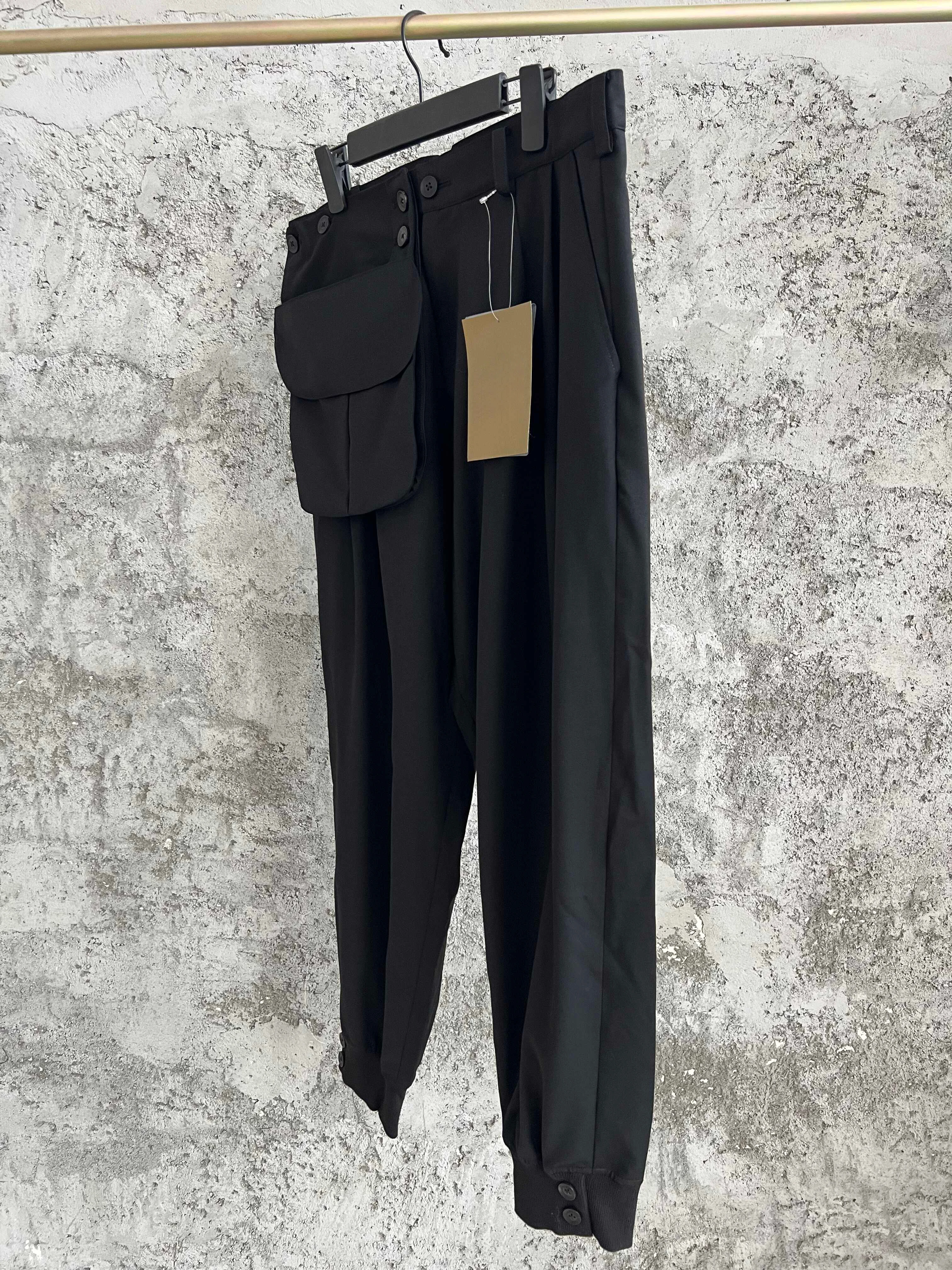 TOP-YAMAMOTO large flip pocket casual pants, the same style as the casual show, with a wool waist strap and a slim fit