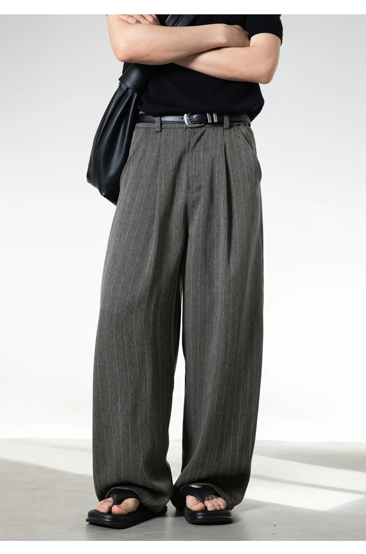 Men's Retro Striped Drape Trousers Loose Fit Old Money Style Casual Wide Leg Pants Fall Winter.