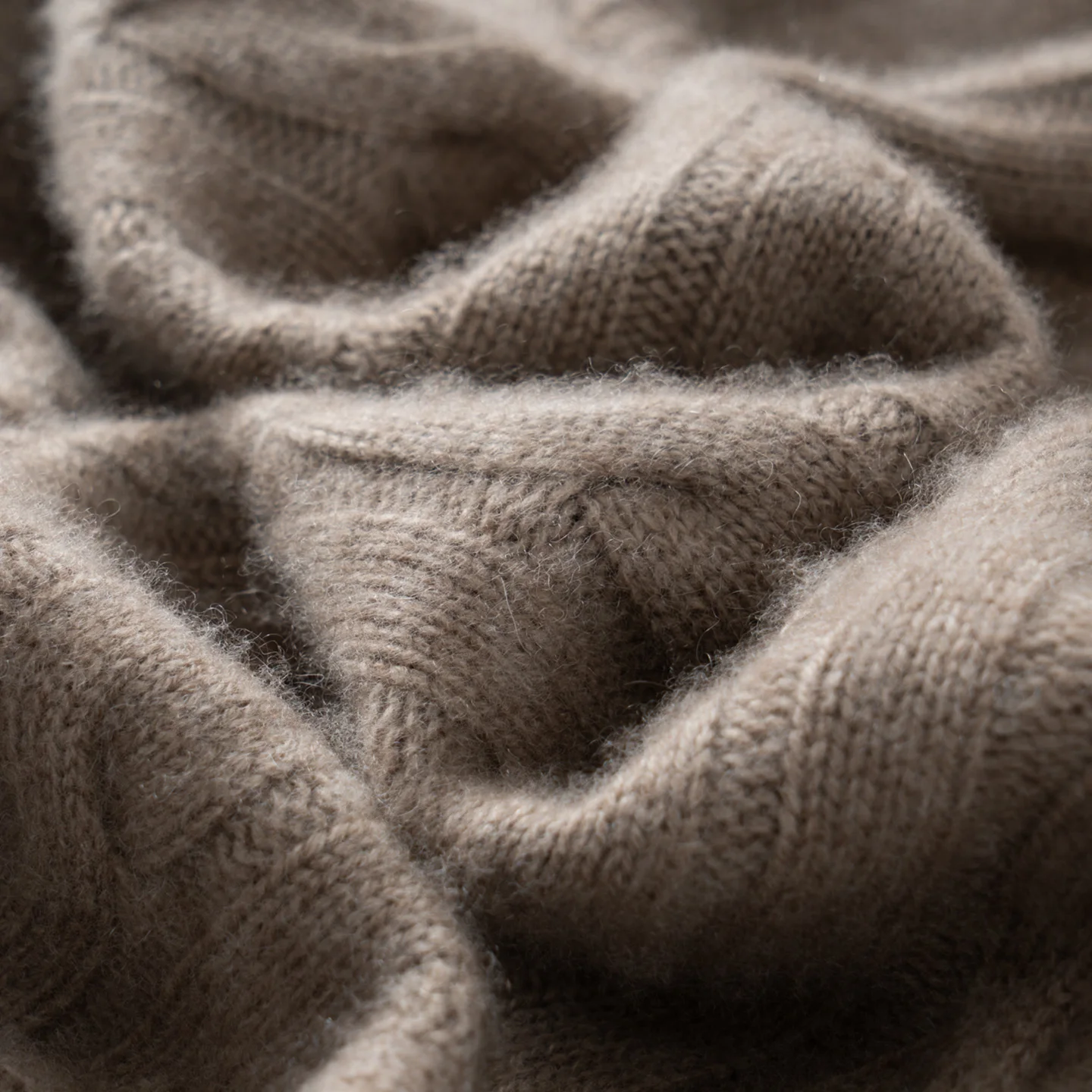 ZOCEPT 100% Natural Cashmere Men's Sweater Autumn Winter Thick Warm O-Neck Casual Pullover Knitted Twisted Flower Sweater Top