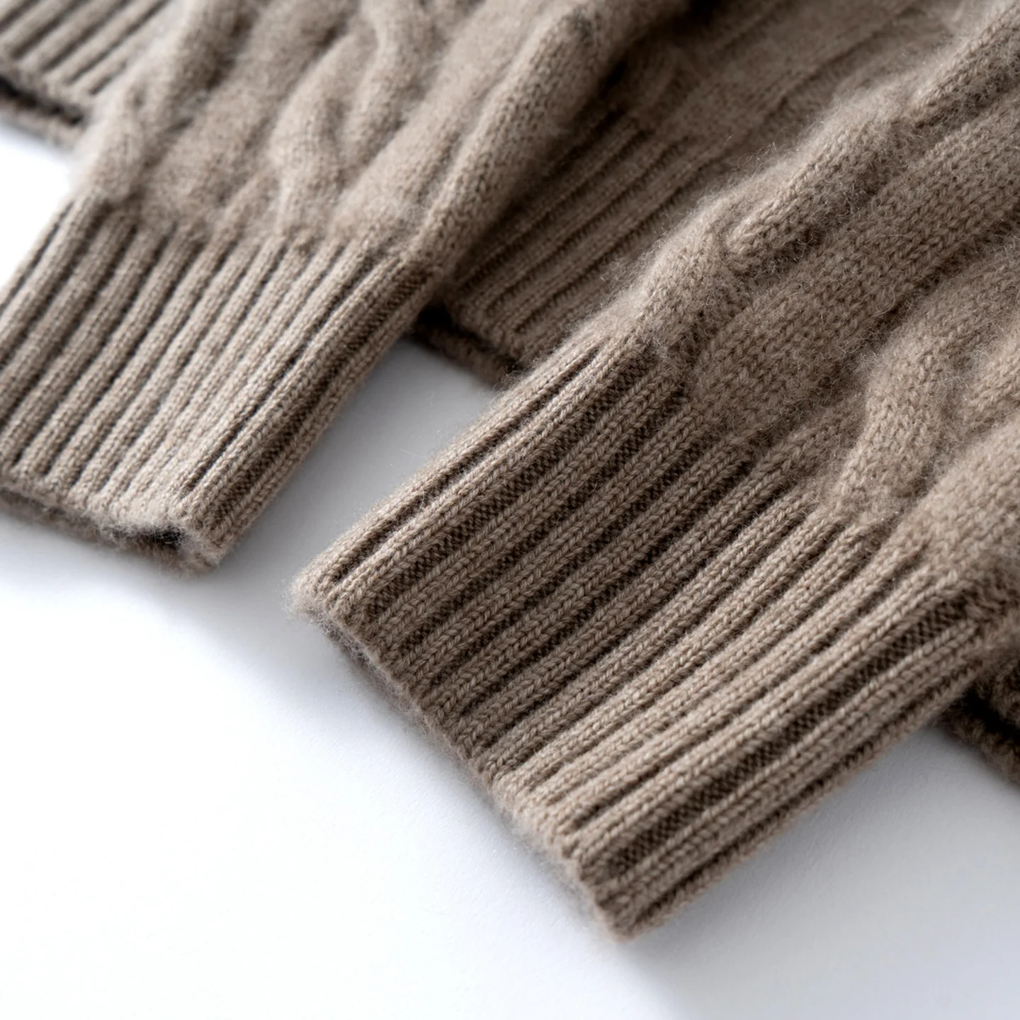 ZOCEPT 100% Natural Cashmere Men's Sweater Autumn Winter Thick Warm O-Neck Casual Pullover Knitted Twisted Flower Sweater Top