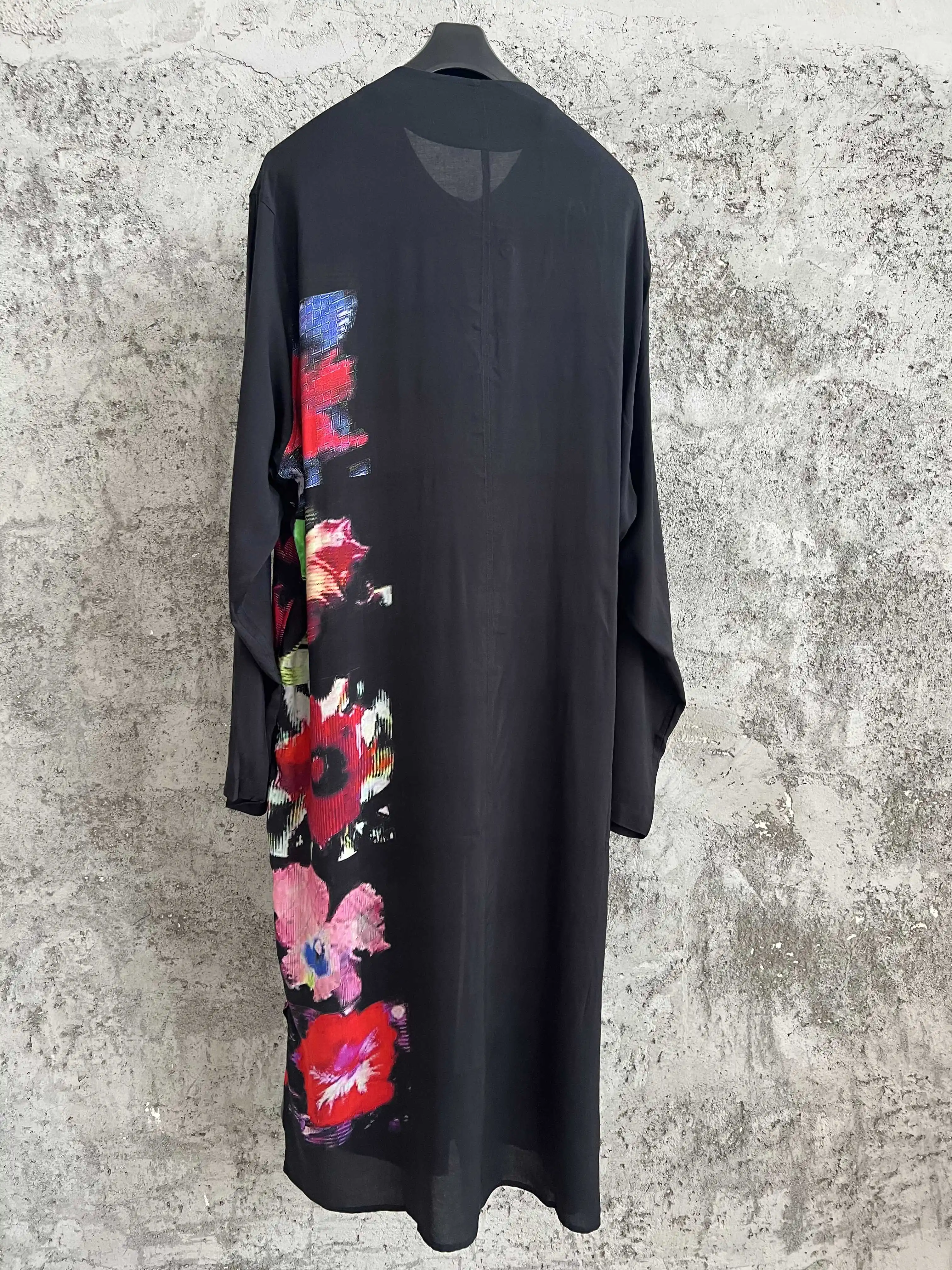Silk notes, black and white guitar prints, oversized shirt for man