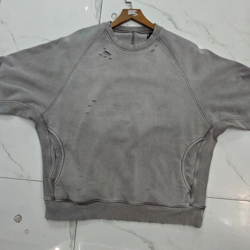 Vintage American Style Distressed Fleece Sweatshirt Men Winter Thick Loose Casual Hooded Pullover with Retro Design