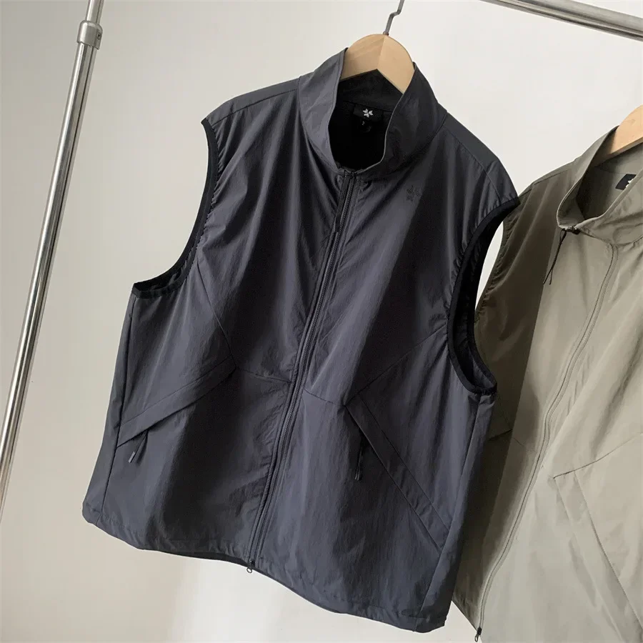 GOLDWIN Mens Lightweight Windproof Waterproof Vest Outdoor Hiking Camping Tech Gorpcore Functional Jacket Spring Summer