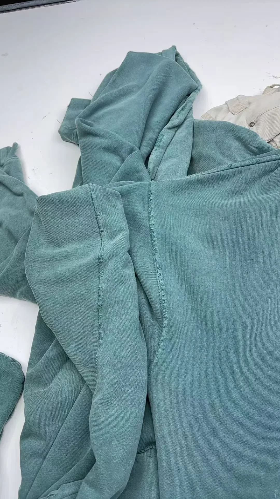ER/D 24fw lake water Tiffany green destruction silhouette splash hoodie