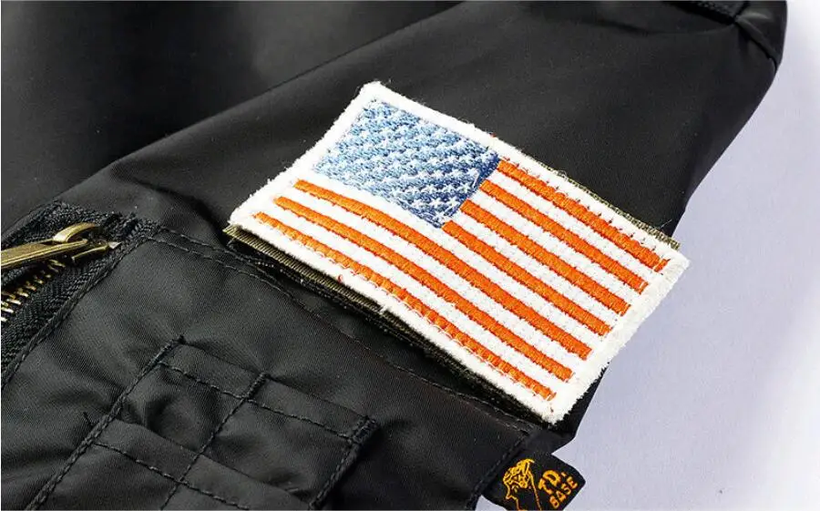 New Spring Men Flight Jackets Multi-pockets Bomber Jackets Fashion Young Men Loose Coats Quality Male Outwear Casual Coats 3XL