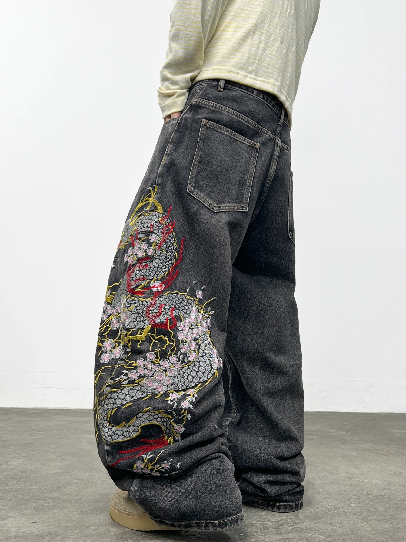 American Retro Washed Distressed Dragon Embroidery Men's Loose Wide-Leg Jeans Street Hip-Hop Trend Fashion Versatile Trousers