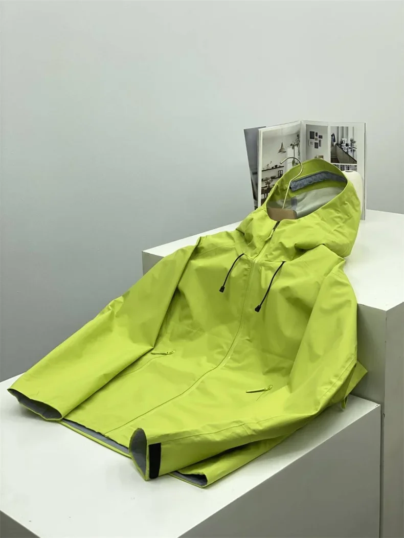 2026 Storm Jacket Men's Sports Ski Camping Outdoor Mountain Climbing Fashion Leisure Shopping Tour Windproof Soft Shell Jacket