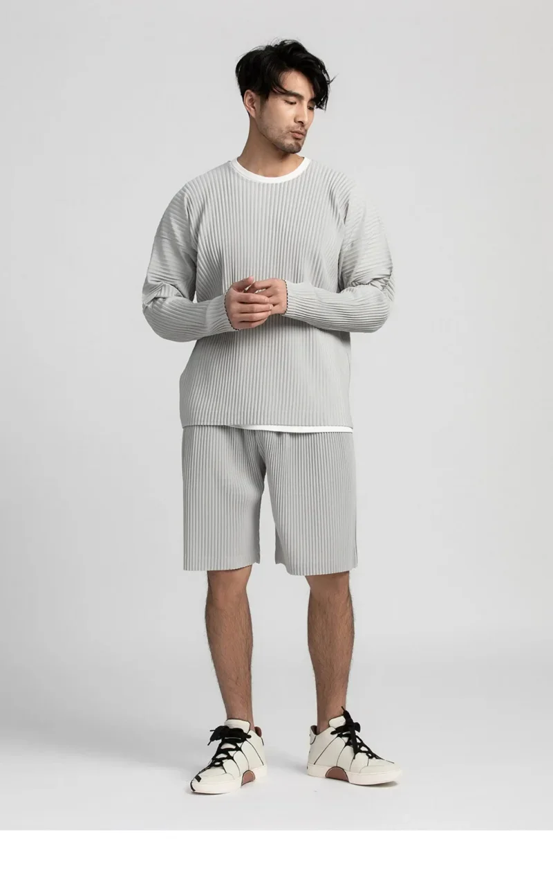 Miyake Pleated Shirt Men Long Sleeve T Shirt Casual Loose Fit Round Neck Tops Japanese Style Streetwear Breathable Pullover