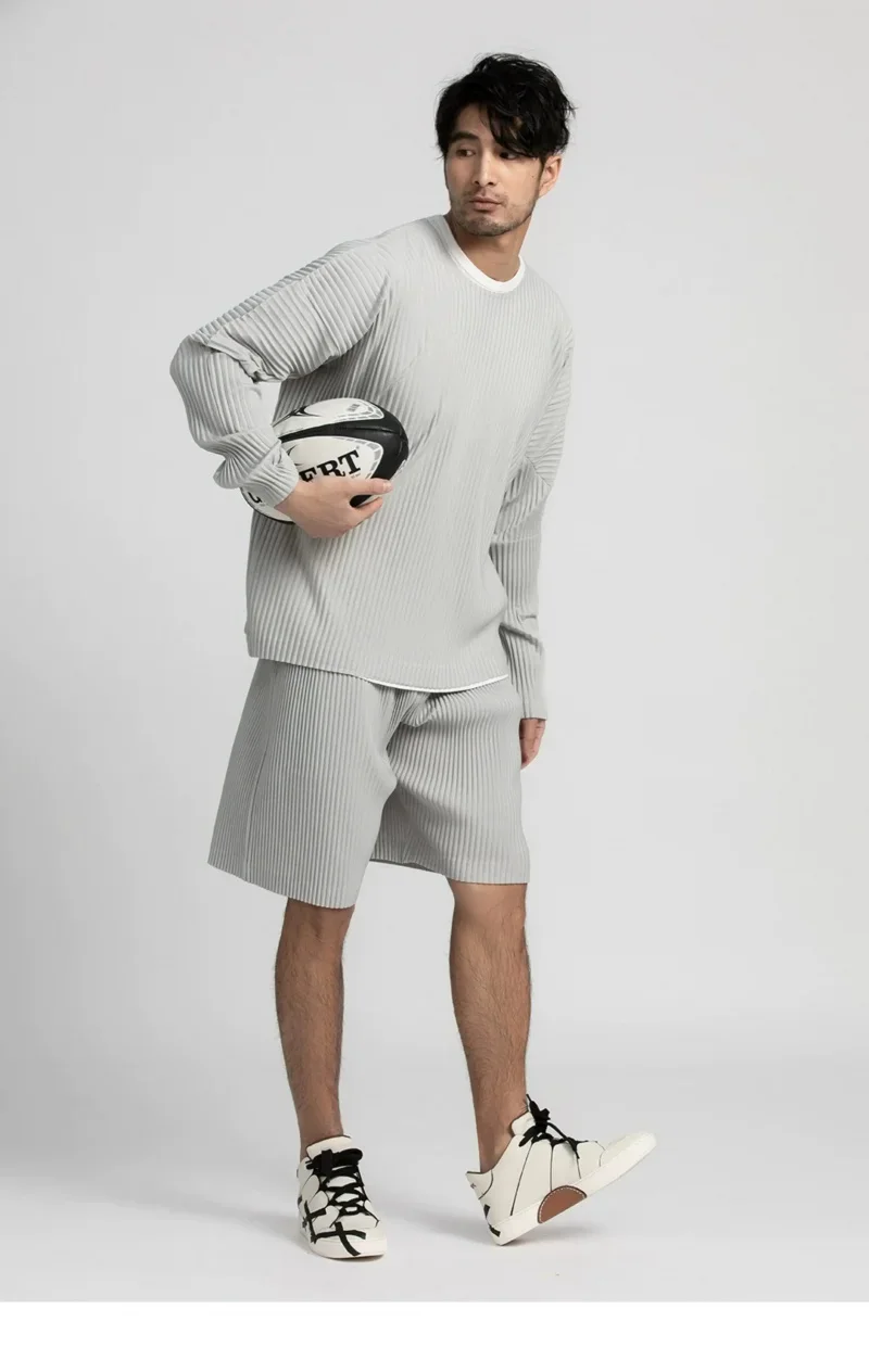 Miyake Pleated Shirt Men Long Sleeve T Shirt Casual Loose Fit Round Neck Tops Japanese Style Streetwear Breathable Pullover