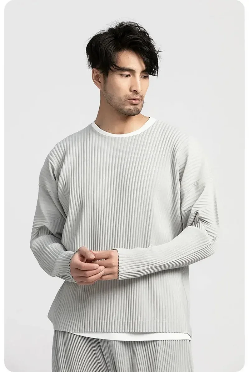 Miyake Pleated Shirt Men Long Sleeve T Shirt Casual Loose Fit Round Neck Tops Japanese Style Streetwear Breathable Pullover