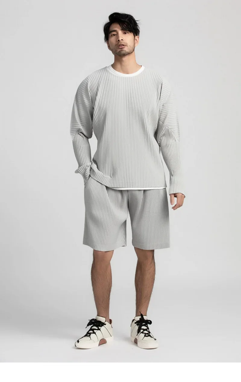 Miyake Pleated Shirt Men Long Sleeve T Shirt Casual Loose Fit Round Neck Tops Japanese Style Streetwear Breathable Pullover