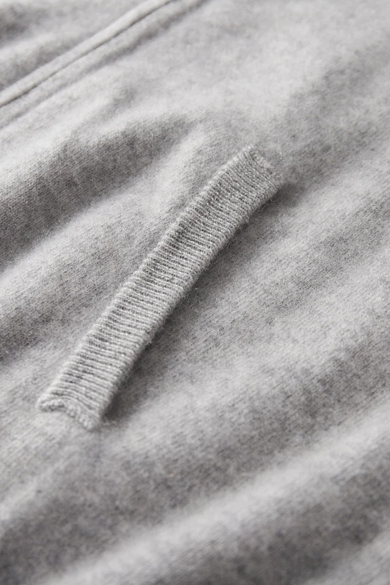 2025 New Men Knitted Plane Hooded Cardigan Cashmere Sweater Zipper Design Pocket Decoration High quality Thick Warmth Hoodie