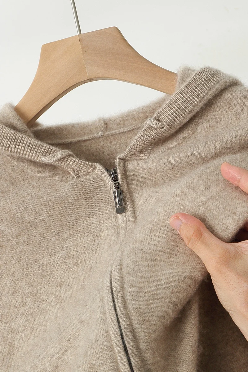 2025 New Men Knitted Plane Hooded Cardigan Cashmere Sweater Zipper Design Pocket Decoration High quality Thick Warmth Hoodie