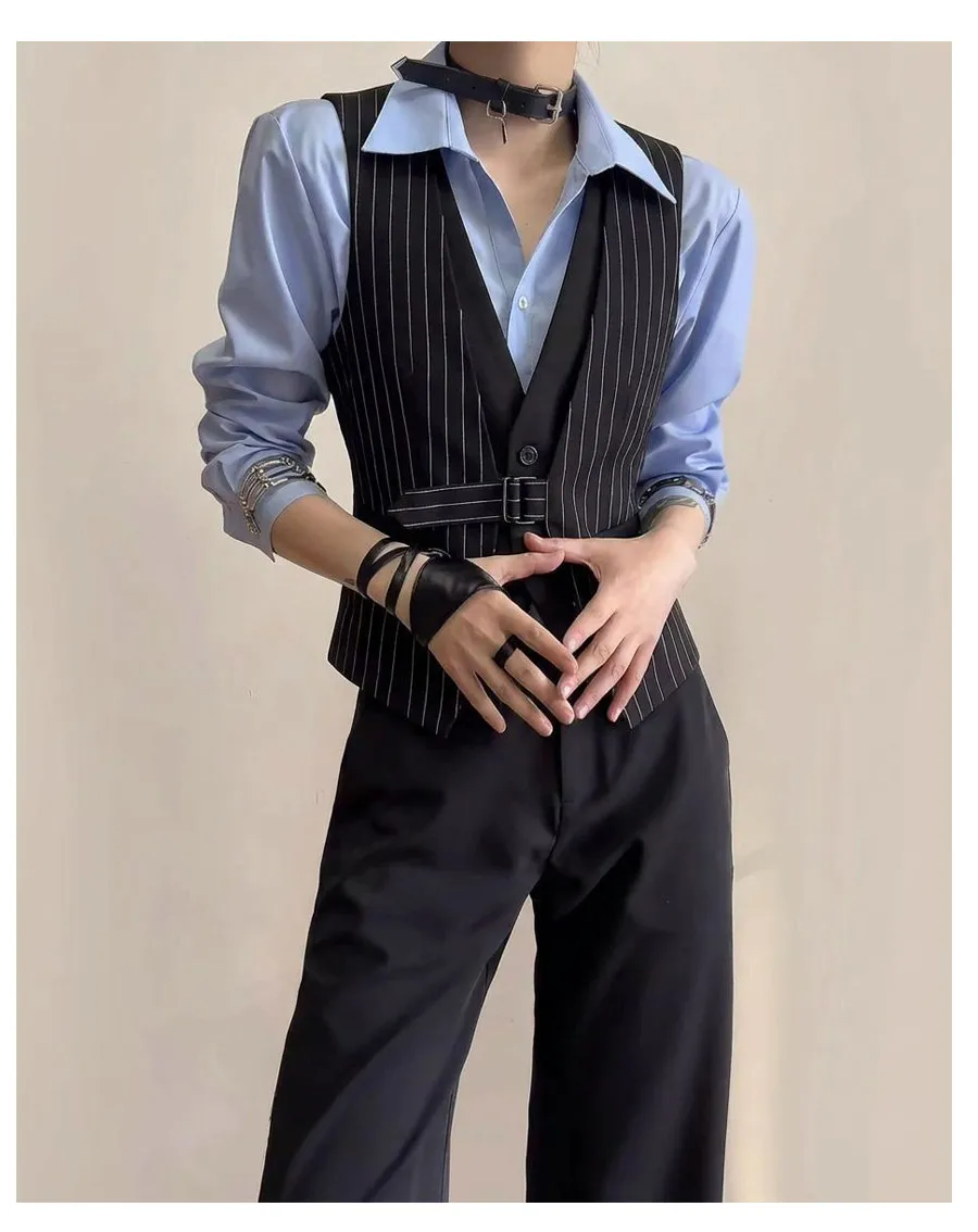 Striped Fake Two Piece Sleeveless Suit Vest Men's V-neck Vest Waiter Nightclub Uniform Waistcoat Casual Business Dress Vests