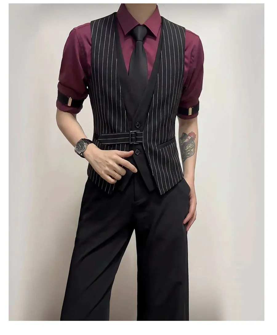 Striped Fake Two Piece Sleeveless Suit Vest Men's V-neck Vest Waiter Nightclub Uniform Waistcoat Casual Business Dress Vests