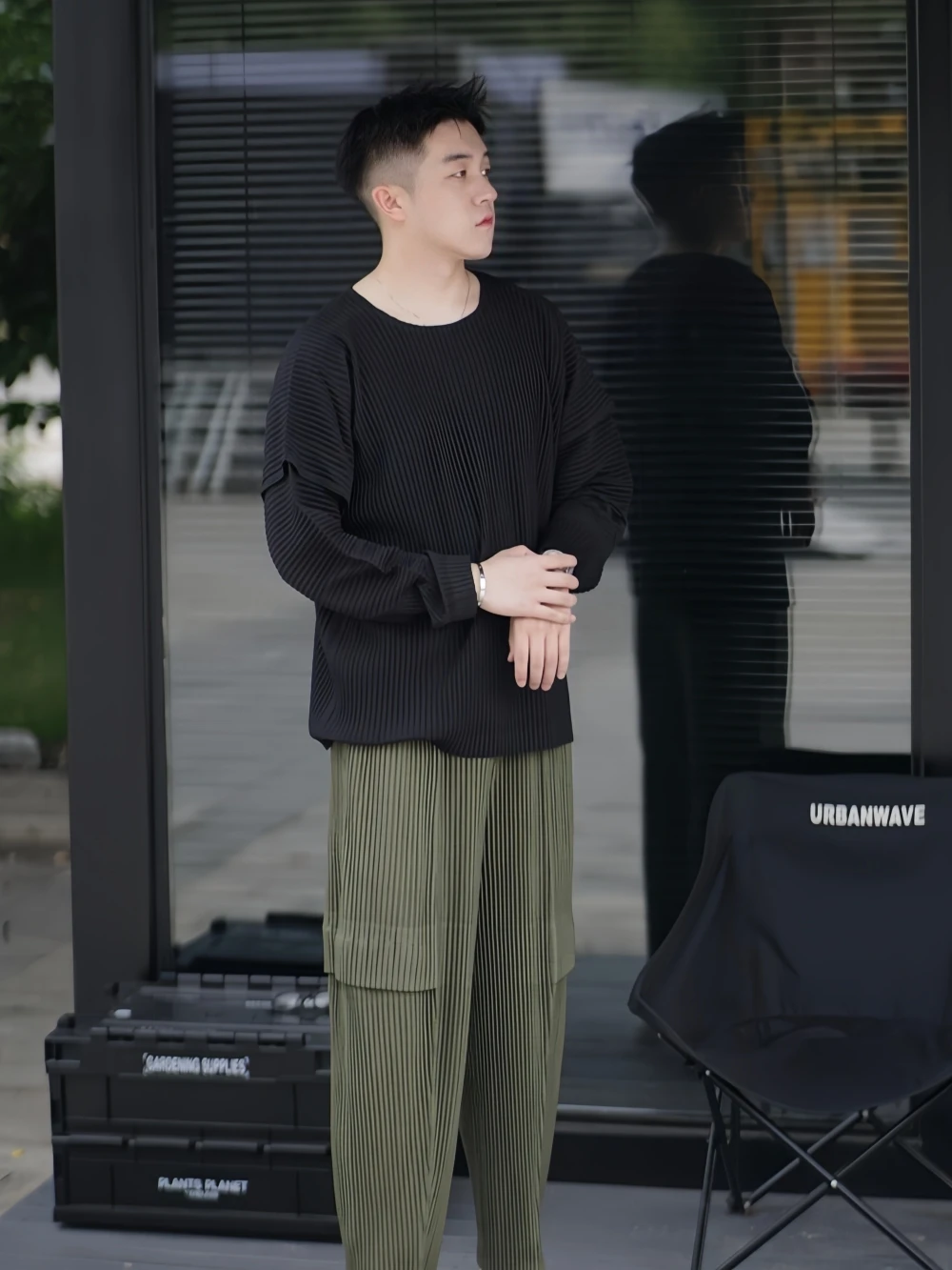 Miyake Pleated Man Loose Cargo Pants Nine-point Pants Fashion Casual Streetwear Miyake Pants