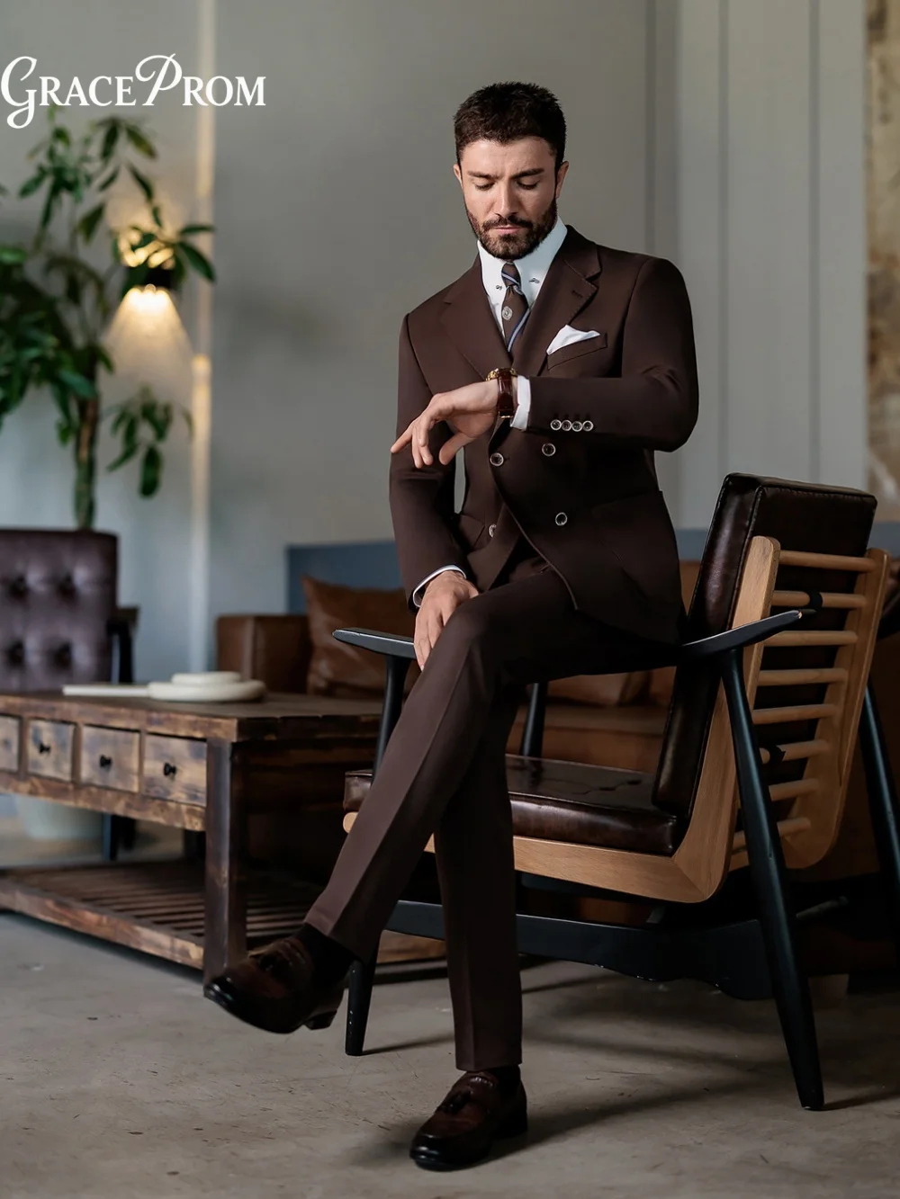 Alluring Dark Coffee Brown Double Breasted 2PCS Mens Tuxedo Notched Lapel Groom Suit For Wedding Prom Graduation Business Event