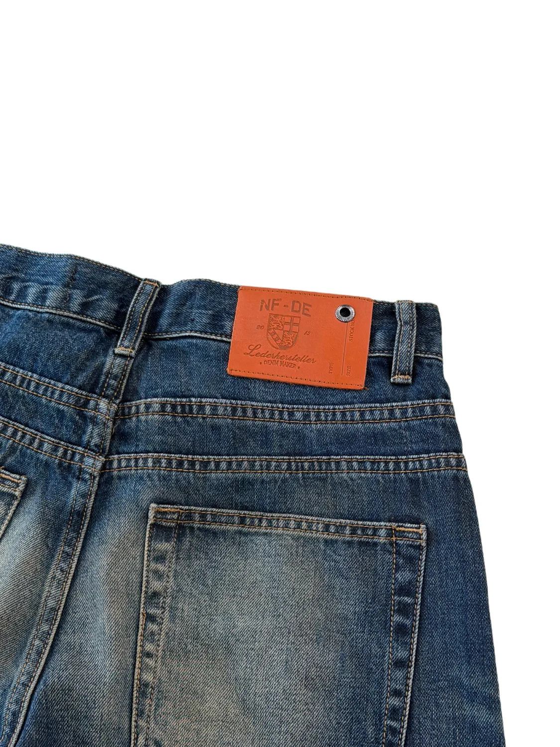 Button‑Fly Cat‑Whisker Pleated Indigo Selvedge Bootcut Jeans