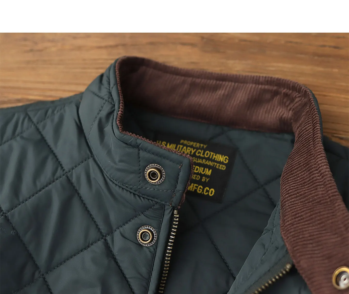2026 Winter New American Retro Long Sleeve Dom Quilted Vest Men's Polo Style 100% Polyester Thick Casual Multi-pocket Jacket
