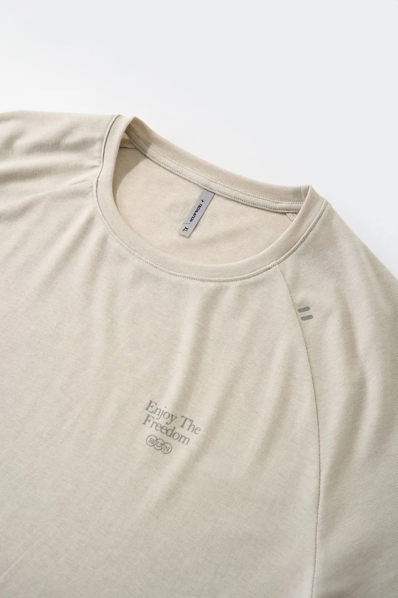 Men's Merino Wool Running T-Shirt - Breathable Short Sleeve Outdoor Sports Top for Summer