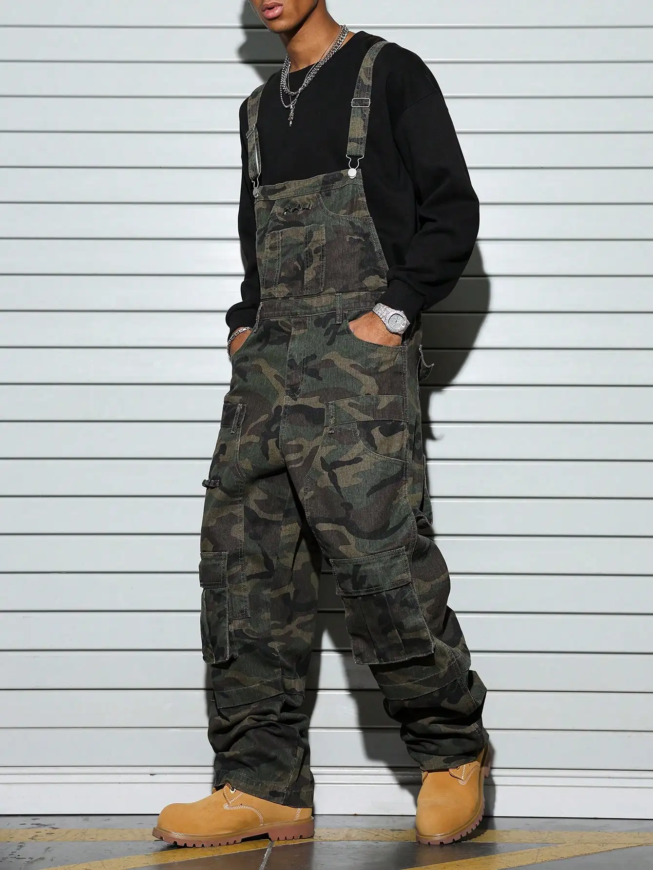 Men's Camouflage Loose Bib Jumpsuit with Multiple Cargo Pockets, Distressed Vintage Grunge-Style Camo One-Piece Overalls
