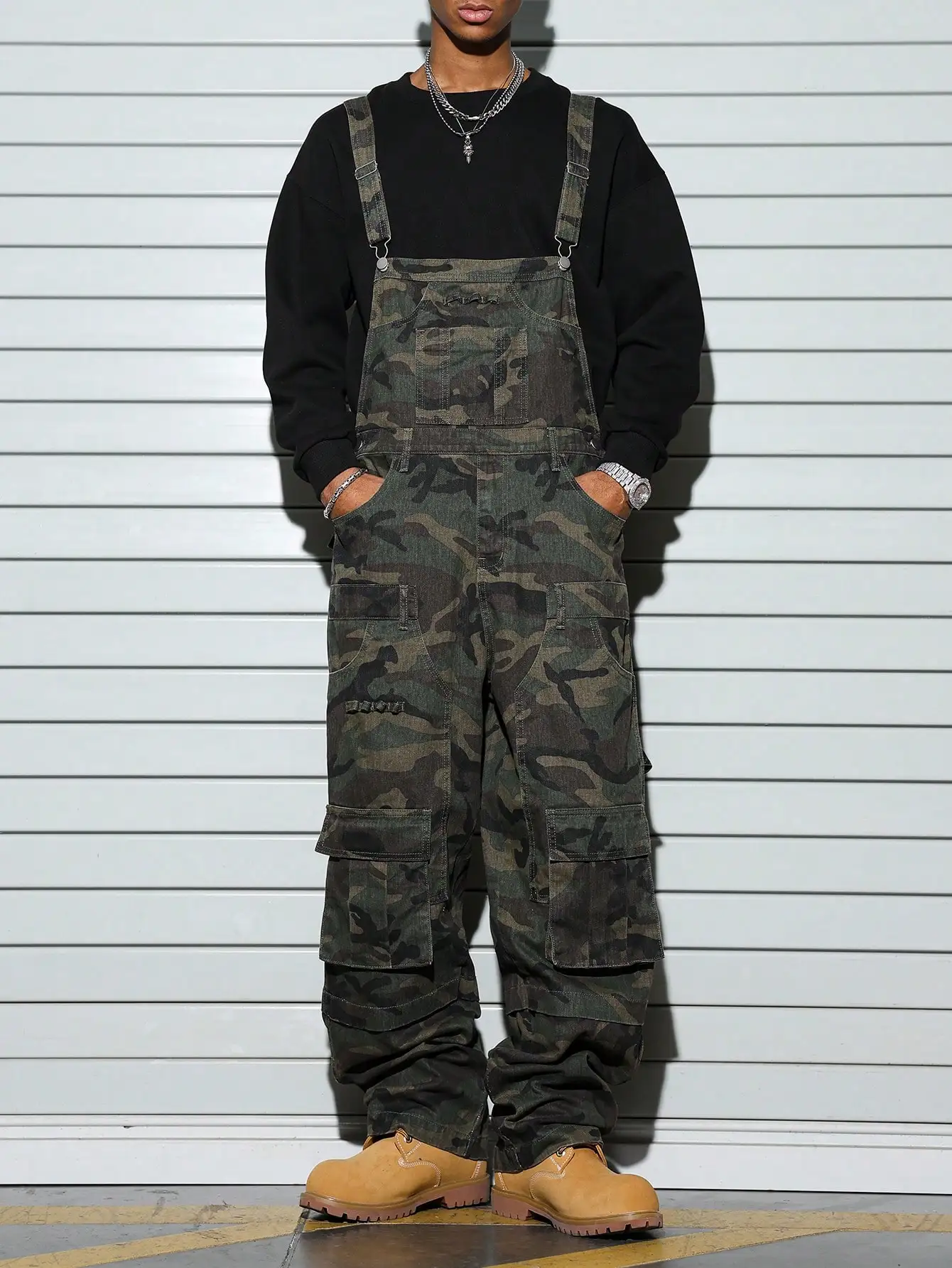 Men's Camouflage Loose Bib Jumpsuit with Multiple Cargo Pockets, Distressed Vintage Grunge-Style Camo One-Piece Overalls