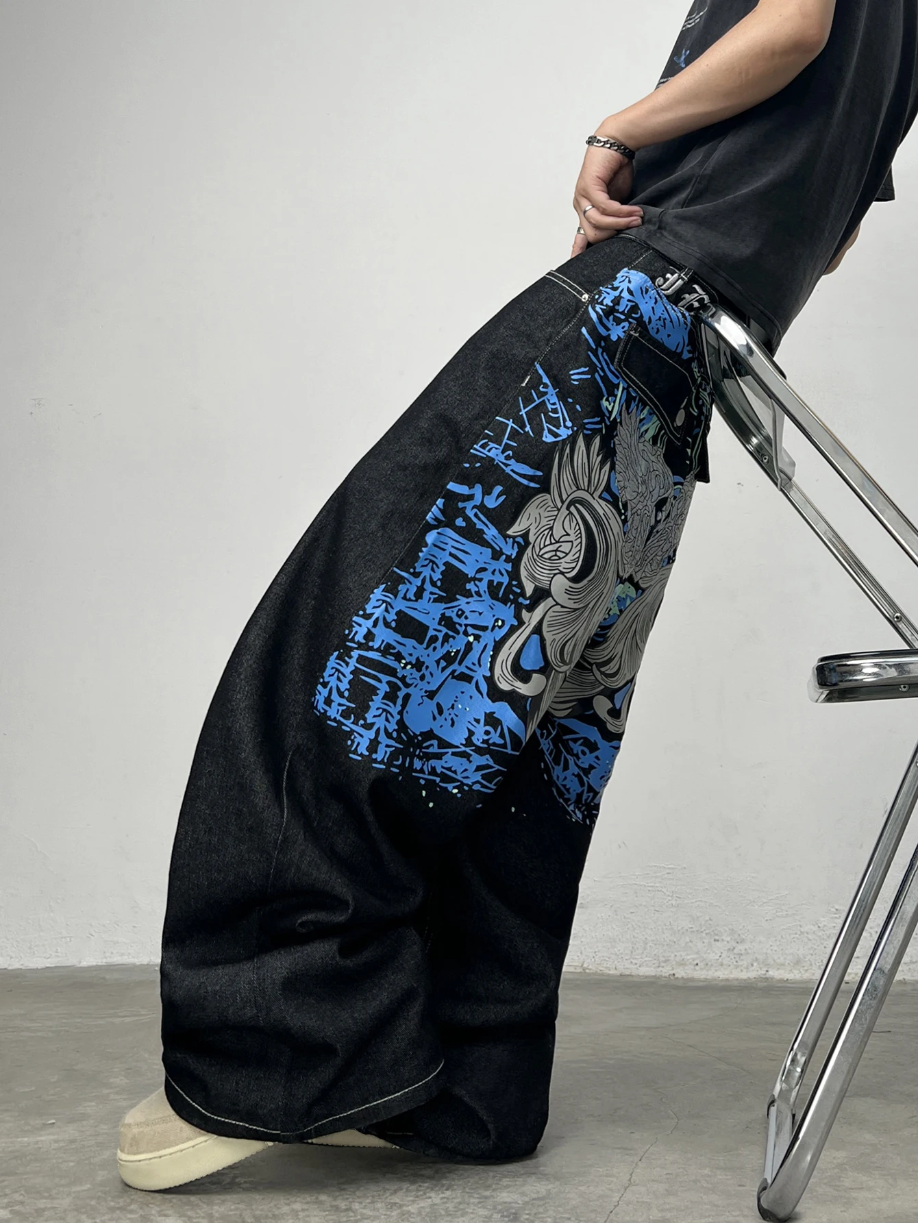 American Street-Style Graffiti Print Embroidered Black Baggy Jeans Men Y2K Trendy Wide-Leg Straight Pants