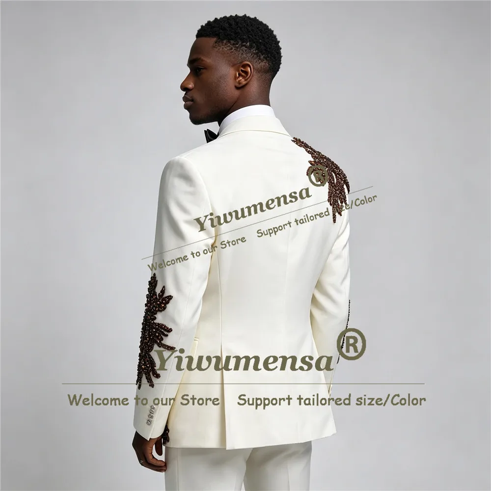 Men's Suit 2 Pieces Luxury Beaded Embroidered Blazer Customized Crystals Male Fashion Blazer Peaked Lapel Formal Wedding Tuxedo
