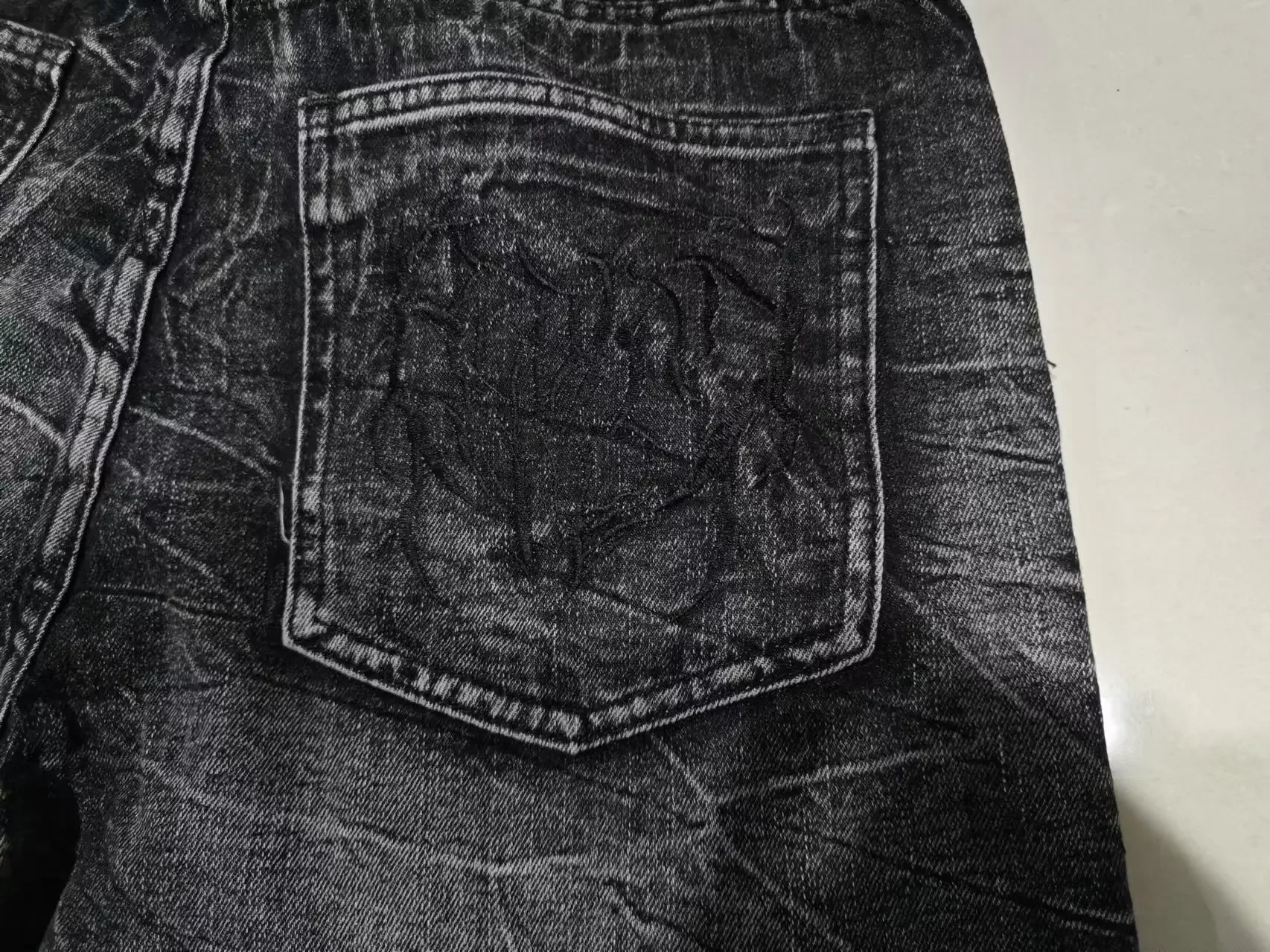 Gothic Retro Oversized Baggy Fit Unisex Mopping Pants Y2K Phantom Jeans High Street Spider Embroidered Patch Hip Hop Streetwear