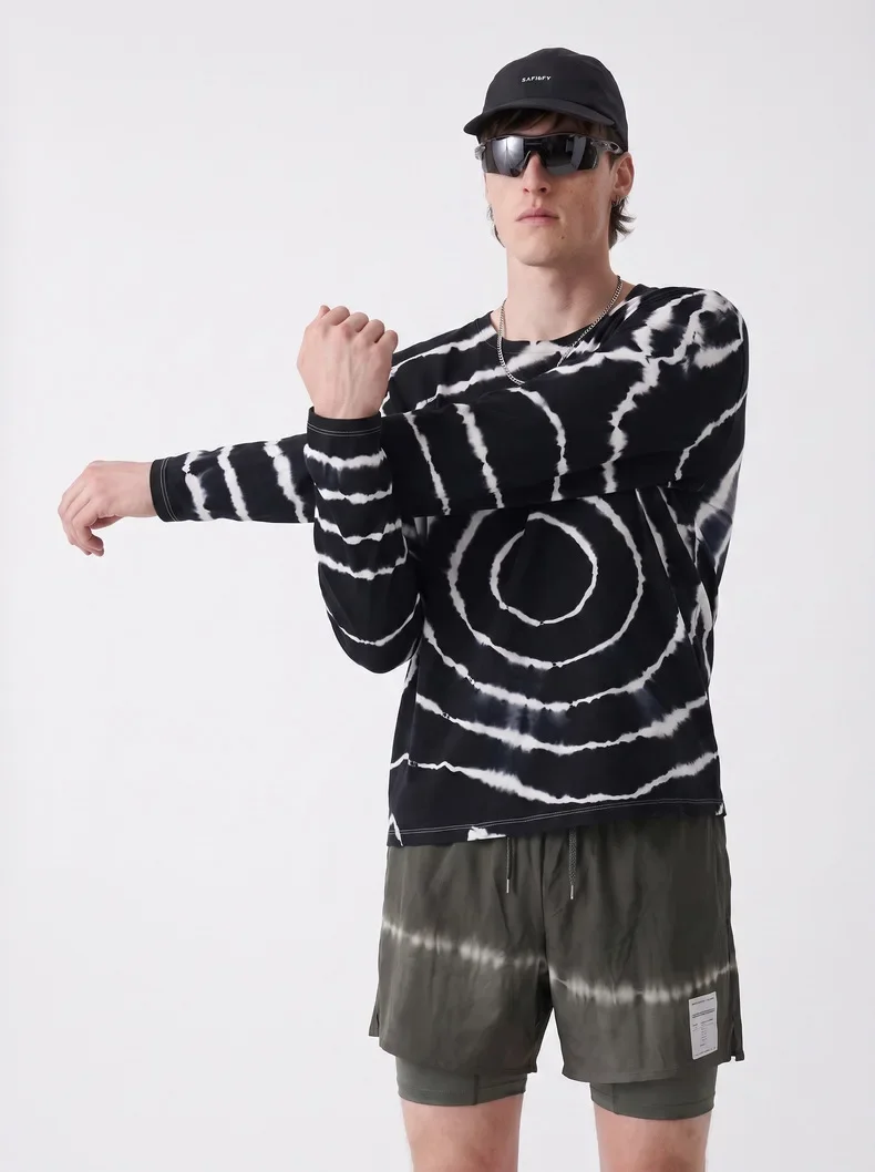 Men's Black & White Tie-Dye Merino Wool Long Sleeve T-Shirt – Soft & Stretchy Outdoor Base Hiking & Running