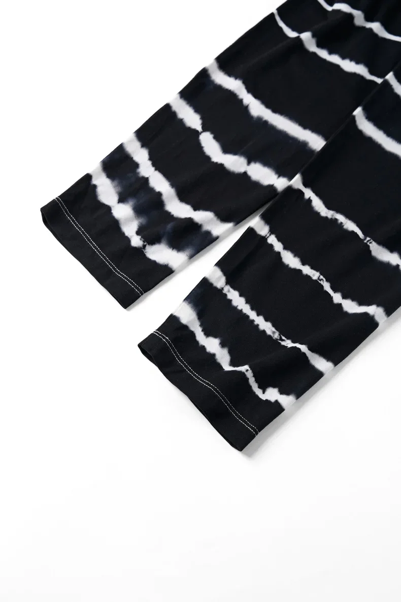 Men's Black & White Tie-Dye Merino Wool Long Sleeve T-Shirt – Soft & Stretchy Outdoor Base Hiking & Running