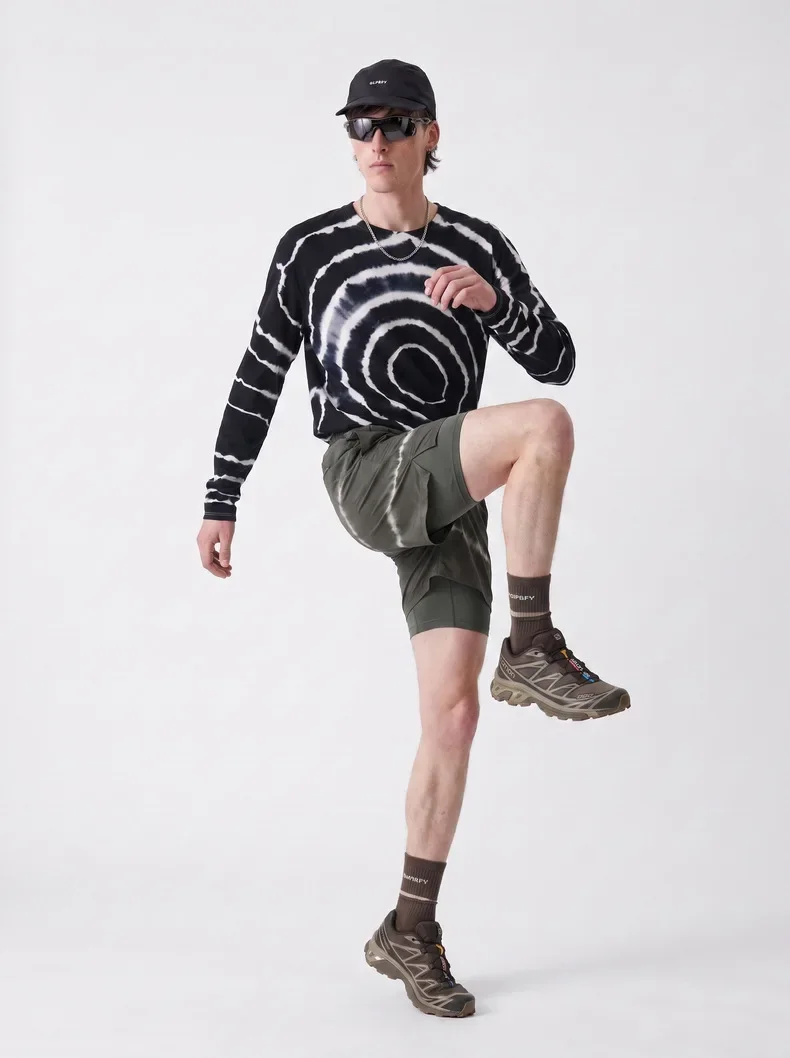 Men's Black & White Tie-Dye Merino Wool Long Sleeve T-Shirt – Soft & Stretchy Outdoor Base Hiking & Running