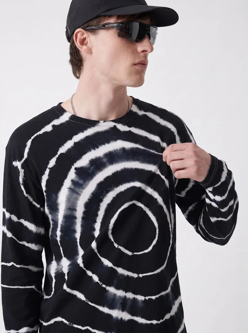 Men's Black & White Tie-Dye Merino Wool Long Sleeve T-Shirt – Soft & Stretchy Outdoor Base Hiking & Running