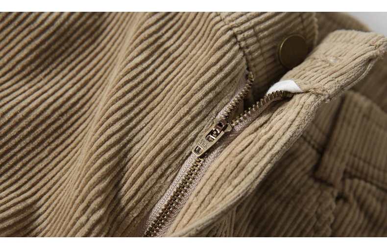 Men Corduroy Wide Leg Straight Pants Japan Korean Streetwear Fashion Loose Casual Vintage Stripe Cargo Trousers Man Harem Pant