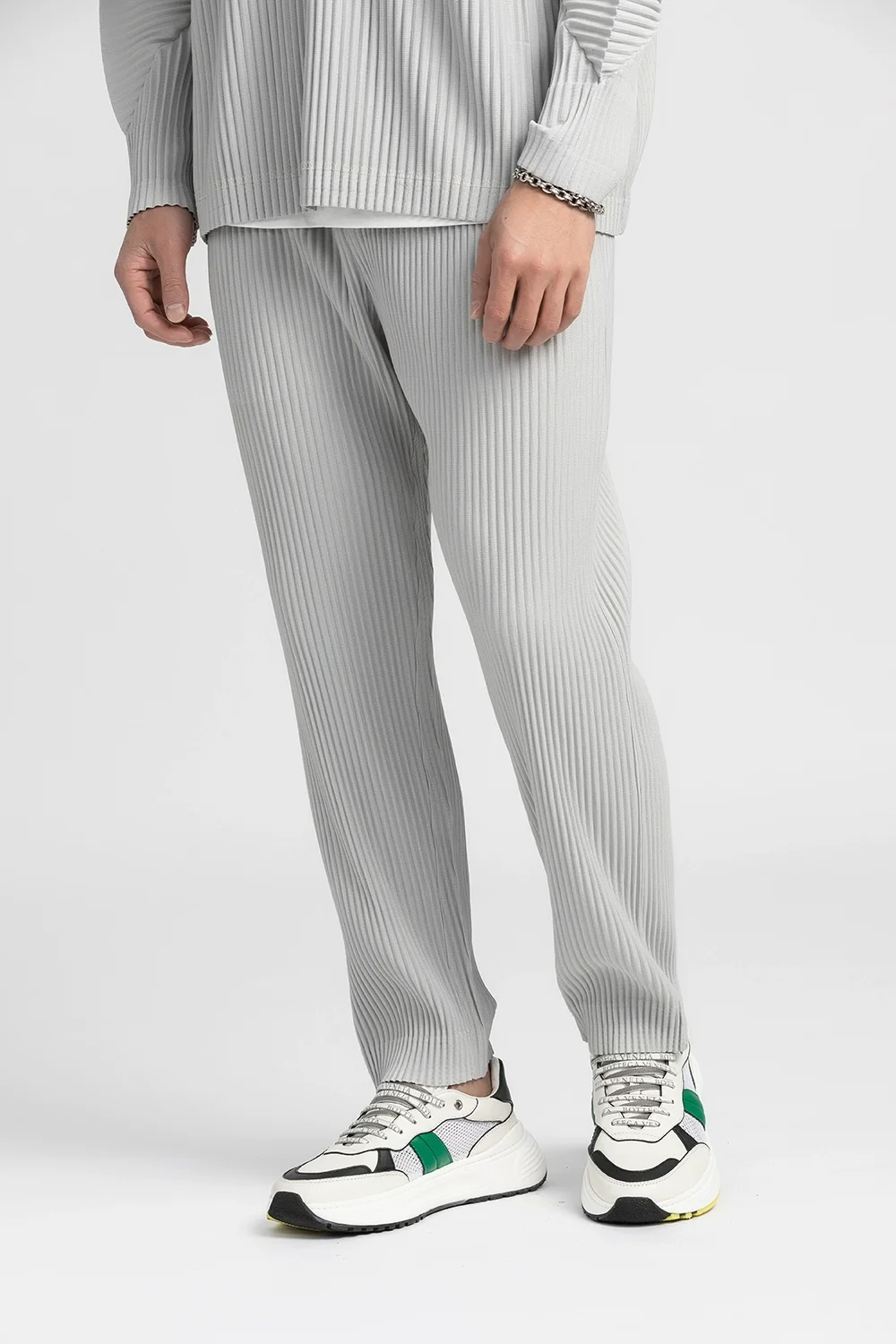 Miyake Pleated Pants For Men Casual Pants Men Japanese Streetwear Men Fashion Japanese Style Trousers Baggy Pants Wild Trousers