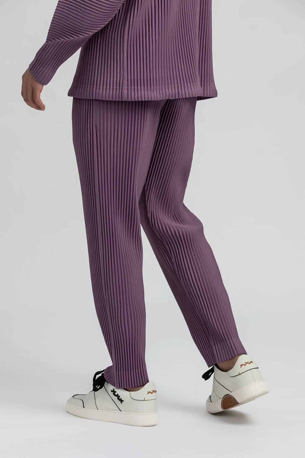 Miyake Pleated Pants For Men Casual Pants Men Japanese Streetwear Men Fashion Japanese Style Trousers Baggy Pants Wild Trousers