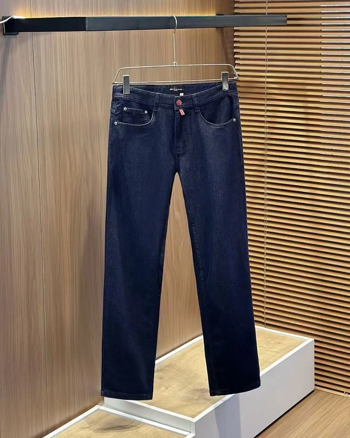 KITON Summer Letter Embroidery Red Button Straight Casual Jeans