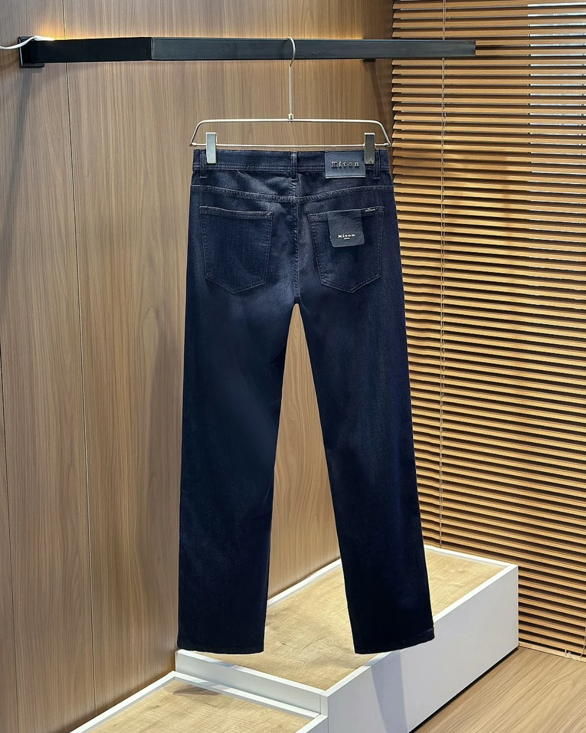 KITON Summer Letter Embroidery Red Button Straight Casual Jeans
