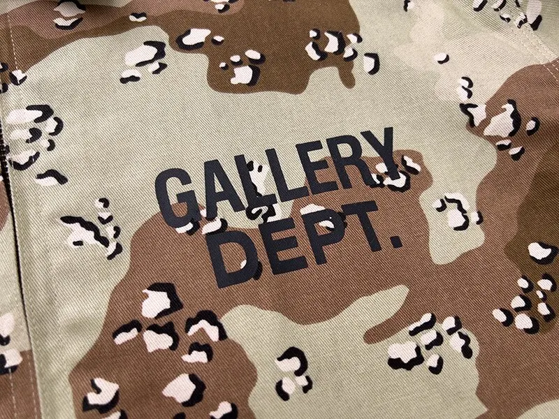 Gallery Dept New Word Print Desert Camouflage Khaki Zip Coach Jacket