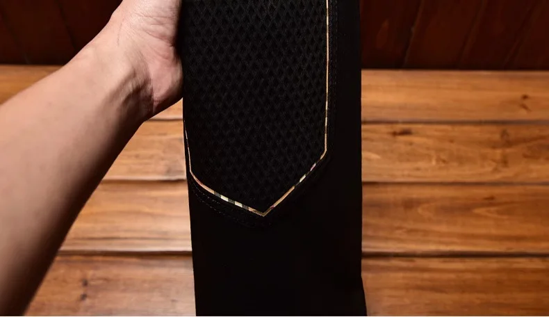 2024 New Light Luxury and Simplicity Black Jeans Men's Fashionable All-Match Straight Slim Fit Casual Trend Skinny Stretch Trous