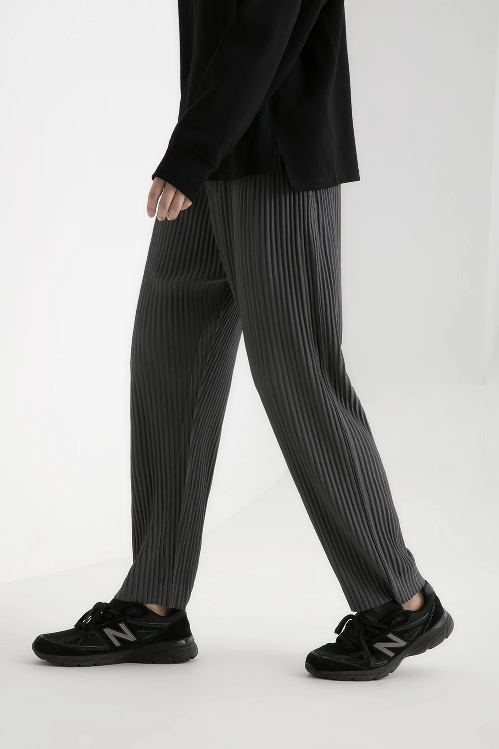 Miyake Pants for Men Straight Pants Casual Fashion Trousers Loose Korean Style Pants Men Clothing Bottoms