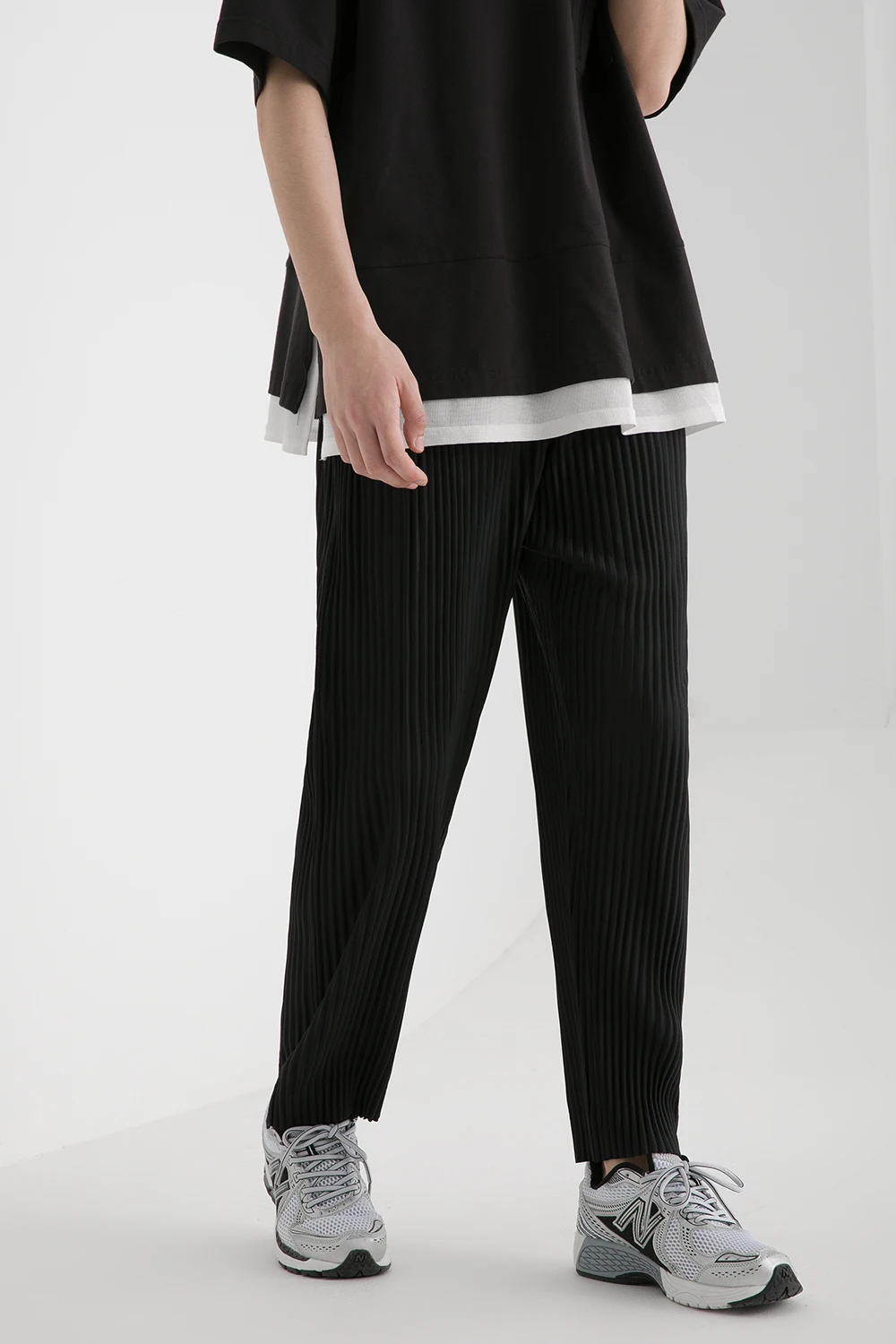 Miyake Pants for Men Straight Pants Casual Fashion Trousers Loose Korean Style Pants Men Clothing Bottoms