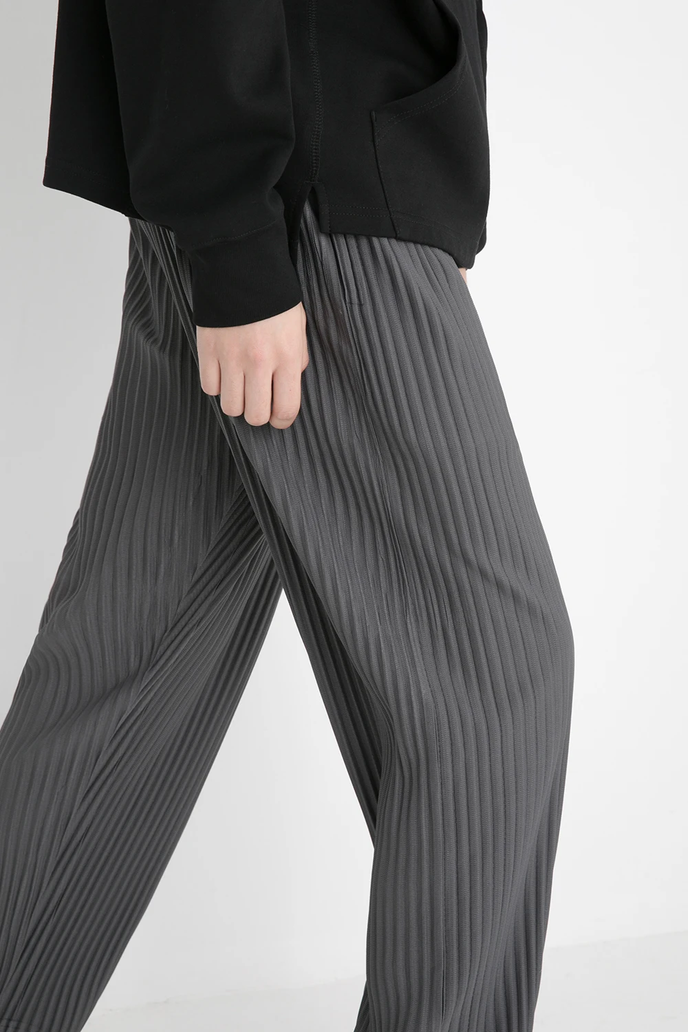Miyake Pants for Men Straight Pants Casual Fashion Trousers Loose Korean Style Pants Men Clothing Bottoms