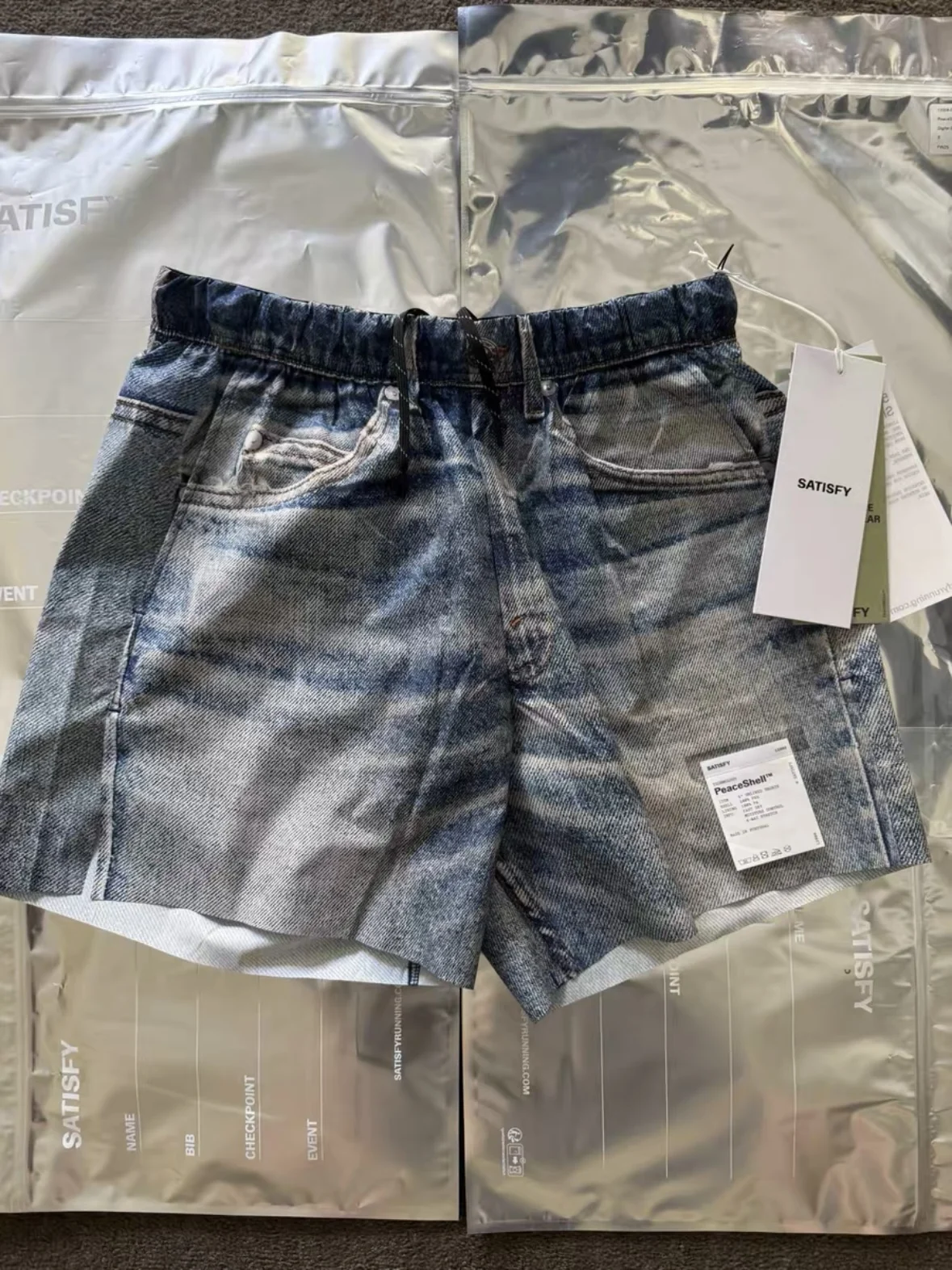 Satisfy PeaceShell Denim Digital Print Breathable Athletic Shorts